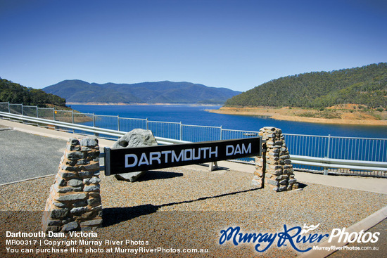 Dartmouth Dam, Victoria