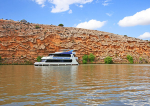 Unforgettable Houseboats at Purnong, South Australia