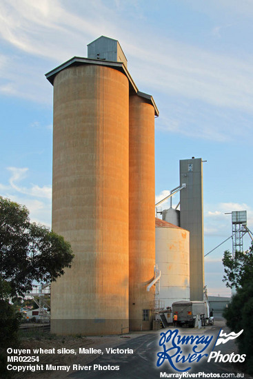 Ouyen wheat silos, Mallee, Victoria