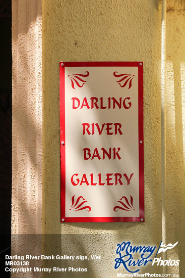 Darling River Bank Gallery sign, Wentworth