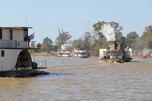 PB Settler, PS Adelaide, Rothbury and PS Melbourne, Mildura